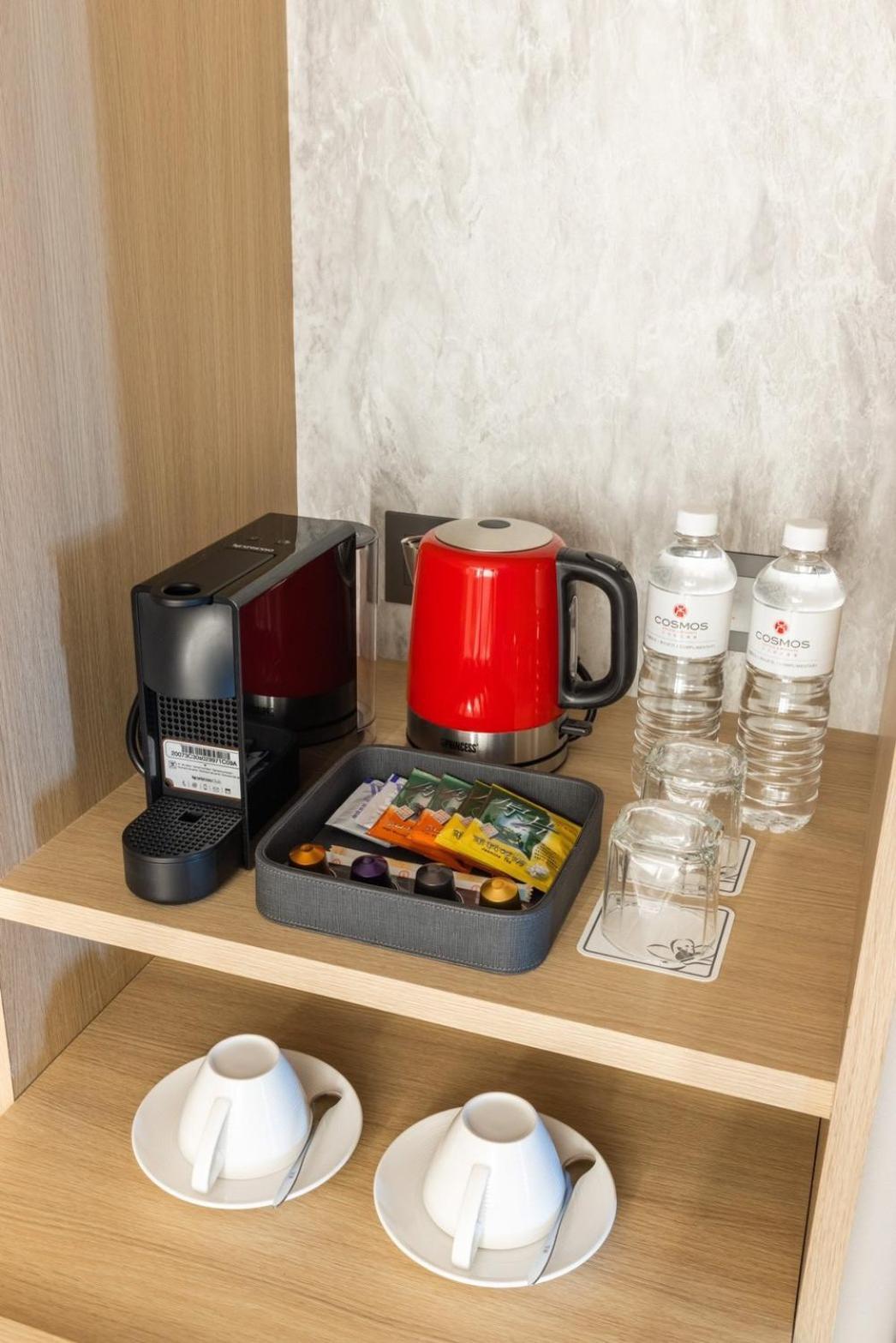 Taipei Garden Hotel - Ximending Exteriör bild A Nespresso coffee machine in a hotel room