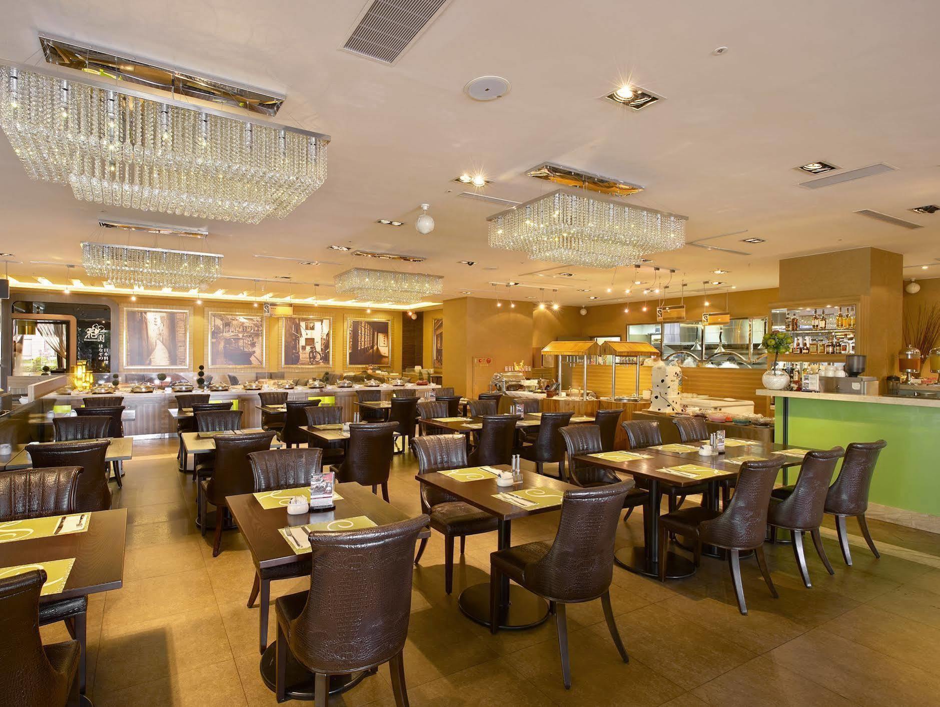 Taipei Garden Hotel - Ximending Exteriör bild The interior of the restaurant