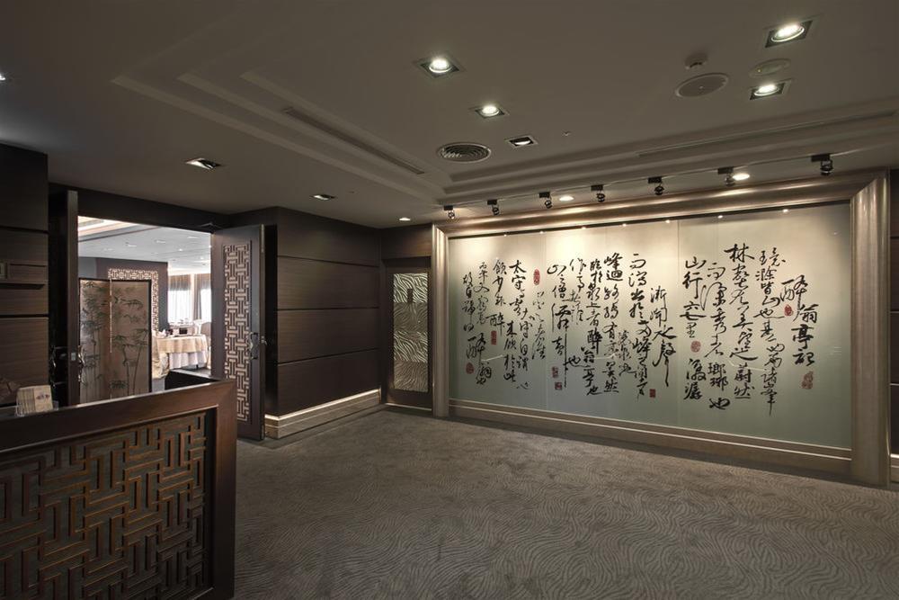 Taipei Garden Hotel - Ximending Exteriör bild The interior of the museum