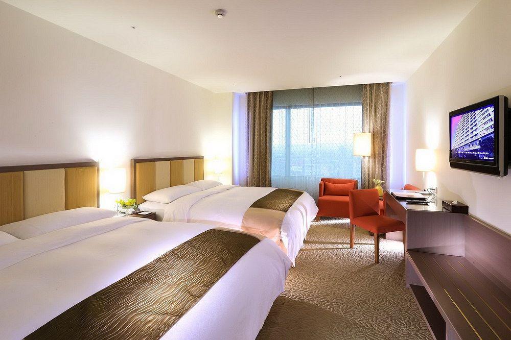 Taipei Garden Hotel - Ximending Exteriör bild Deluxe Room